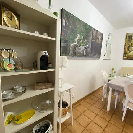 Lulu Marin Casa Vacanza Holiday home *