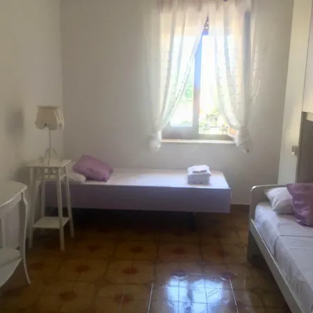 Lulu Marin Casa Vacanza *